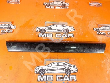 Накладка крышки багажника MERCEDES-BENZ M-класс W163 рестайлинг (2001 - 2005) &mdash; Разборка Мерседес