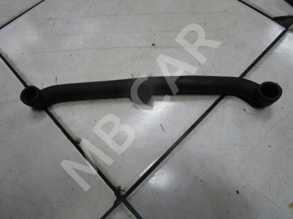 Трубка вентиляции картерных газов MERCEDES-BENZ S-класс W220 рестайлинг (2002 - 2005) фото 1 — Разборка Мерседес