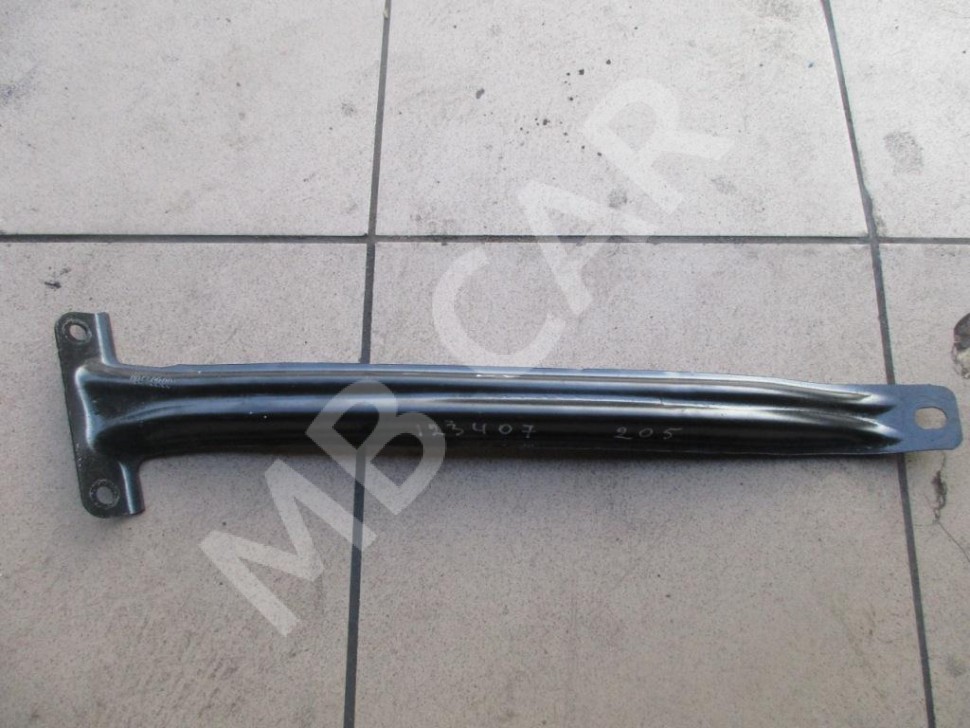 Распорка MERCEDES-BENZ C-класс W205/S205/C205/A205 (2014 - 2018) фото 1 — Разборка Мерседес