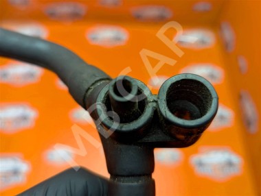 Трубка вентиляции картерных газов MERCEDES-BENZ M-класс W163 (1997 - 2001) — Разборка Мерседес