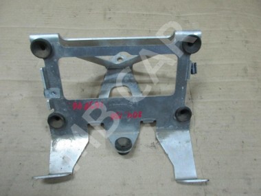 Кронштейн крепления ЭБУ MERCEDES-BENZ C-класс AMG W204/S204/С204 рестайлинг (2011 - 2015) — Разборка Мерседес