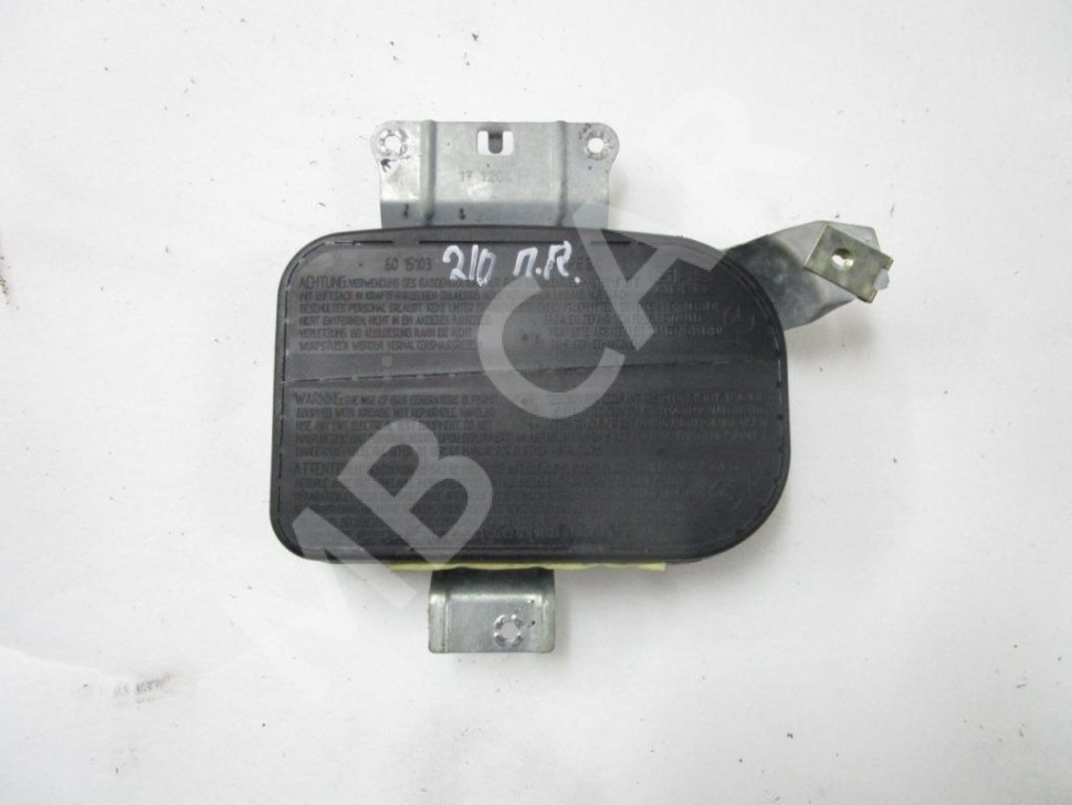 Подушка безопасности дверная MERCEDES-BENZ E-класс W210/S210 рестайлинг (1999 - 2003) фото 1 — Разборка Мерседес