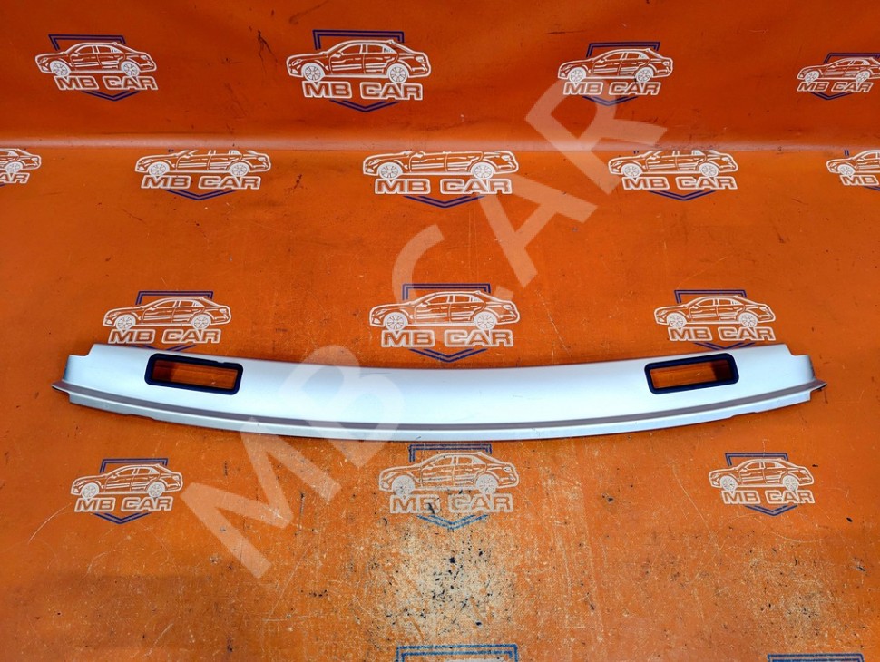 Накладка MERCEDES-BENZ E-класс W213/S213/C238/A238 (2016 - 2021) фото 1 — Разборка Мерседес