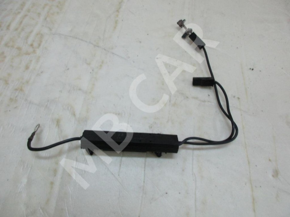 Усилитель антенны MERCEDES-BENZ C-класс W203/S203/CL203 рестайлинг (2004 - 2008) фото 1 — Разборка Мерседес