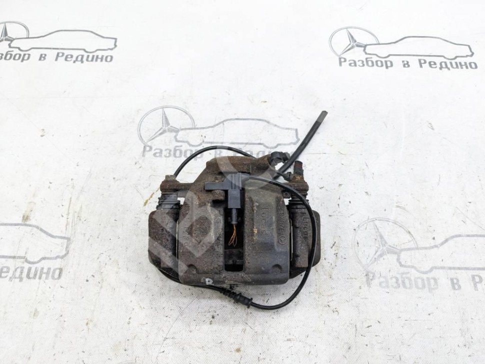 Суппорт передний правый MERCEDES-BENZ CLK-класс C209/A209 (2002 - 2005) фото 1 — Разборка Мерседес