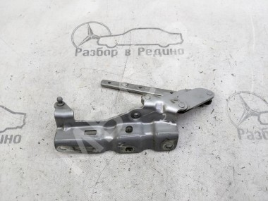 Петля капота MERCEDES-BENZ CLK-класс C209/A209 (2002 - 2005) — Разборка Мерседес