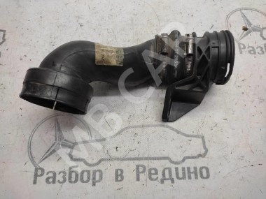 Патрубок интеркулера MERCEDES-BENZ E-класс W211/S211 (2002 - 2006) — Разборка Мерседес
