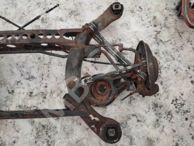 Подрамник задний MERCEDES-BENZ S-класс W140 (1991 - 1998) — Разборка Мерседес