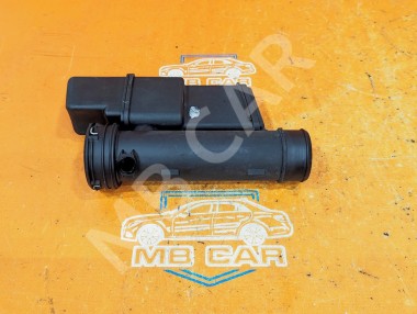 Патрубок интеркулера MERCEDES-BENZ E-класс W211/S211 (2002 - 2006) — Разборка Мерседес