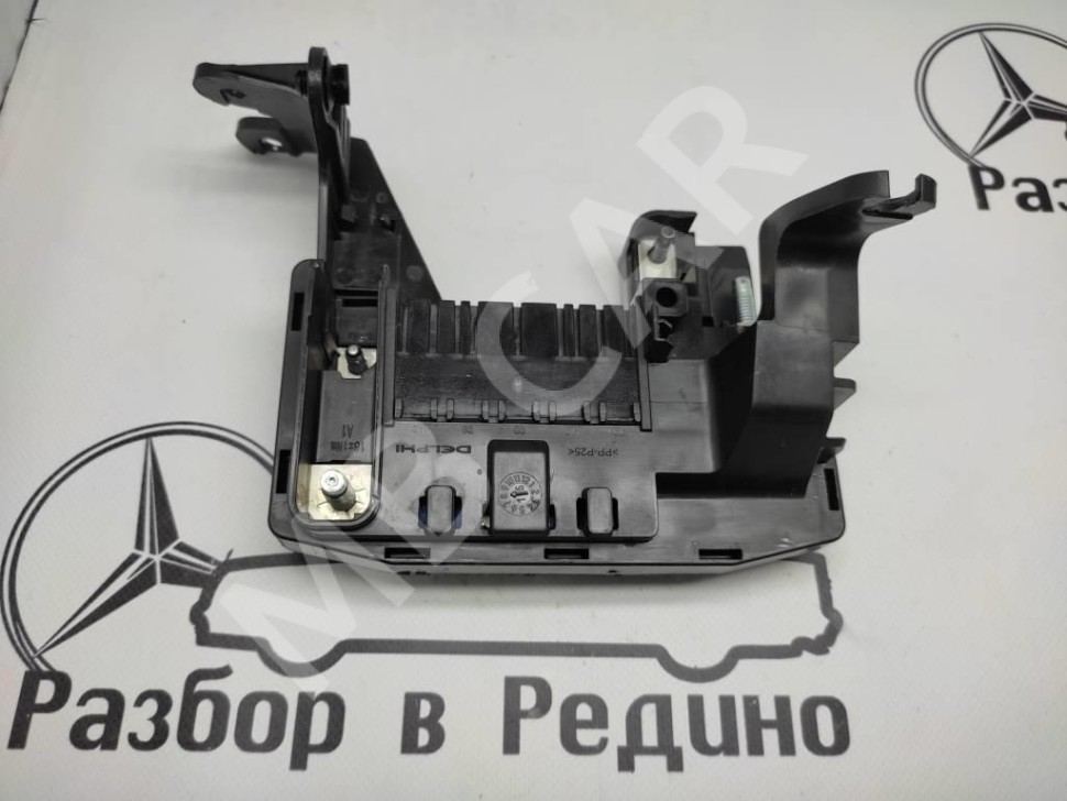 Блок предохранителей MERCEDES-BENZ GLS-класс X166 (2015 - 2019) фото 1 — Разборка Мерседес