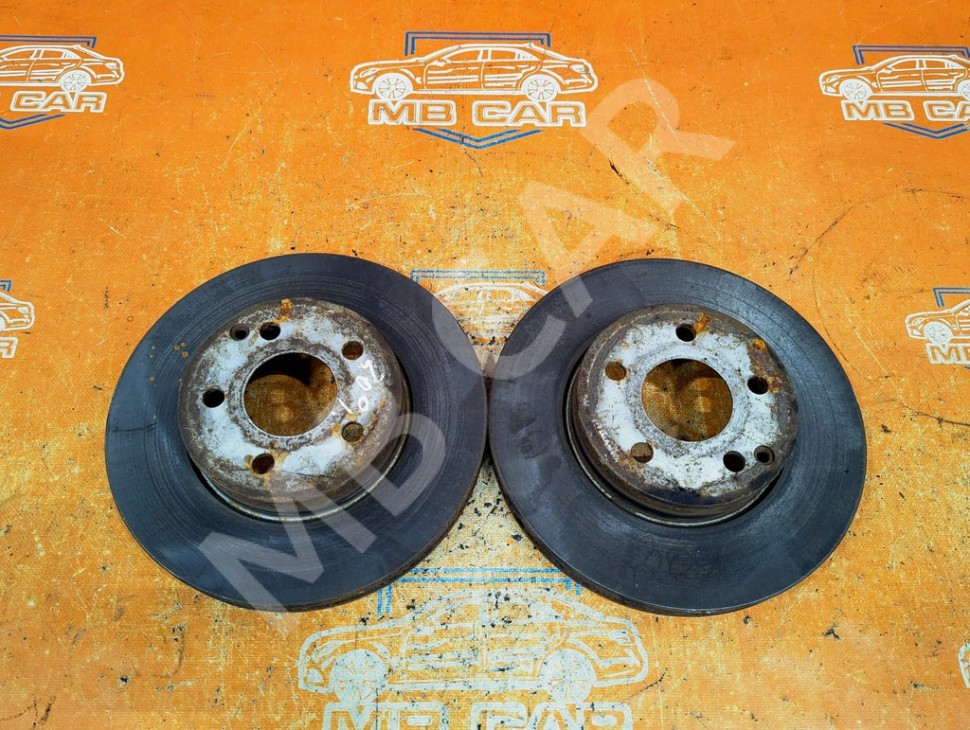 Диски тормозные перед MERCEDES-BENZ C-класс W204/S204 (2006 - 2011) фото 1 — Разборка Мерседес