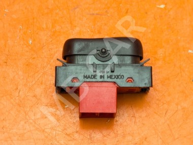 Кнопка стеклоподъемников MERCEDES-BENZ M-класс W163 рестайлинг (2001 - 2005) &mdash; Разборка Мерседес