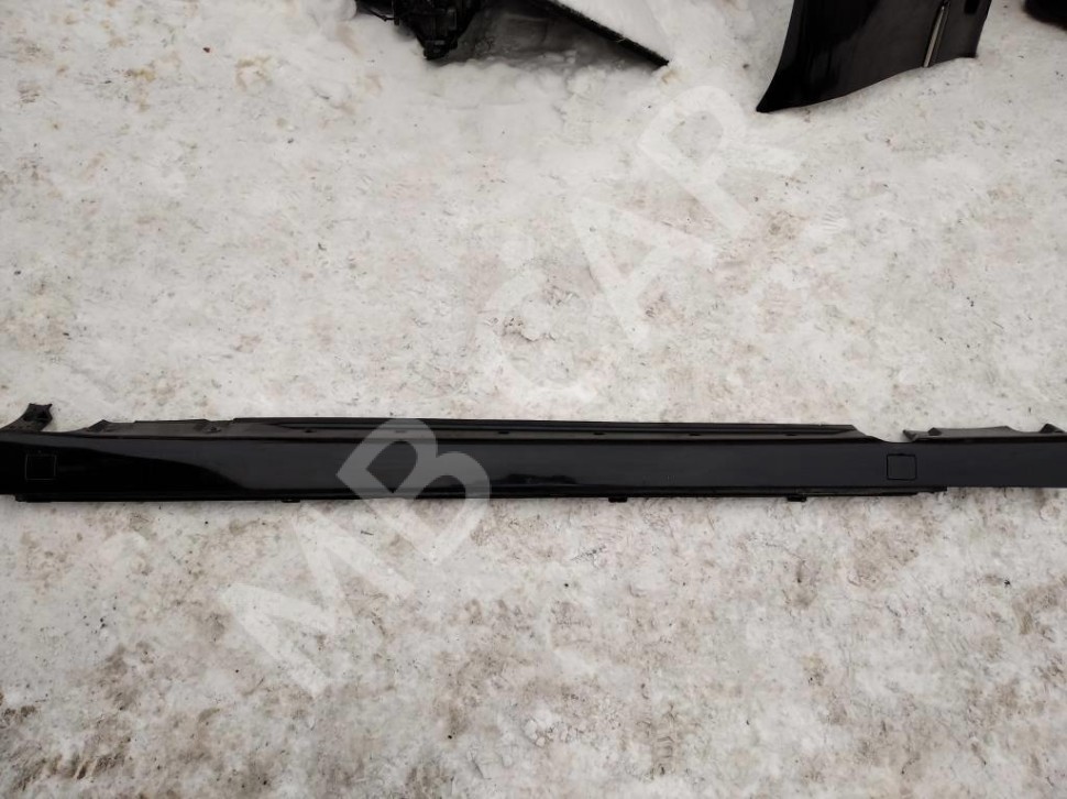 Порог пластиковый левый MERCEDES-BENZ S-класс W220 рестайлинг (2002 - 2005) фото 1 — Разборка Мерседес