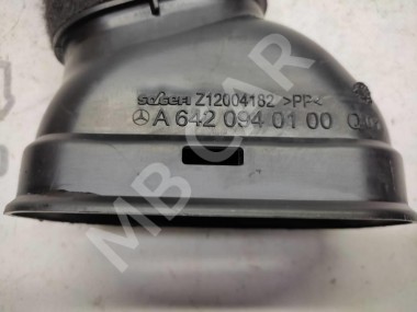 Патрубок воздушный MERCEDES-BENZ X-класс I (2017 - 2020) — Разборка Мерседес