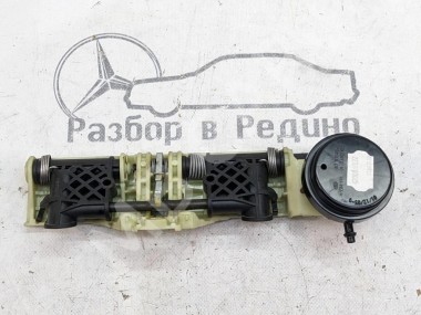 Механизм подголовника MERCEDES-BENZ S-класс W221 (2005 - 2009) — Разборка Мерседес