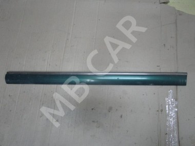 Молдинг двери MERCEDES-BENZ E-класс W210/S210 (1995 - 1999) — Разборка Мерседес