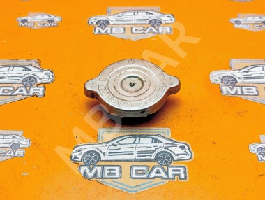 Крышка радиатора MERCEDES-BENZ 190 (W201) W201 (1982 - 1993) — Разборка Мерседес