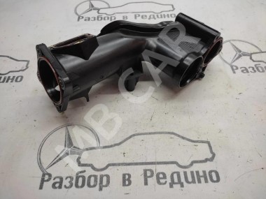 Патрубок впускного коллектора MERCEDES-BENZ M-класс W164 (2005 - 2008) — Разборка Мерседес