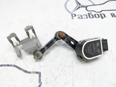 Датчик уровня пола MERCEDES-BENZ C-класс W205/S205/C205/A205 (2014 - 2018) — Разборка Мерседес