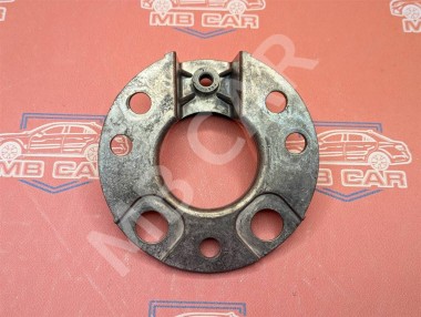 Кронштейн MERCEDES-BENZ GL-класс X166 (2012 - 2016) — Разборка Мерседес