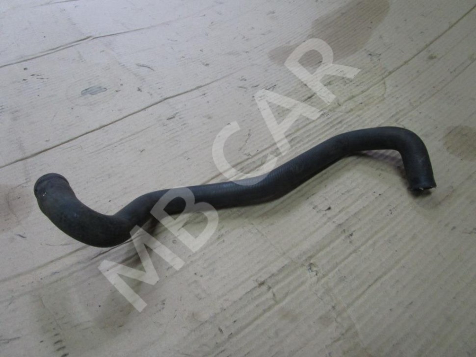 Патрубок ОЖ MERCEDES-BENZ Sprinter W901-905 (1995 - 2006) фото 1 — Разборка Мерседес