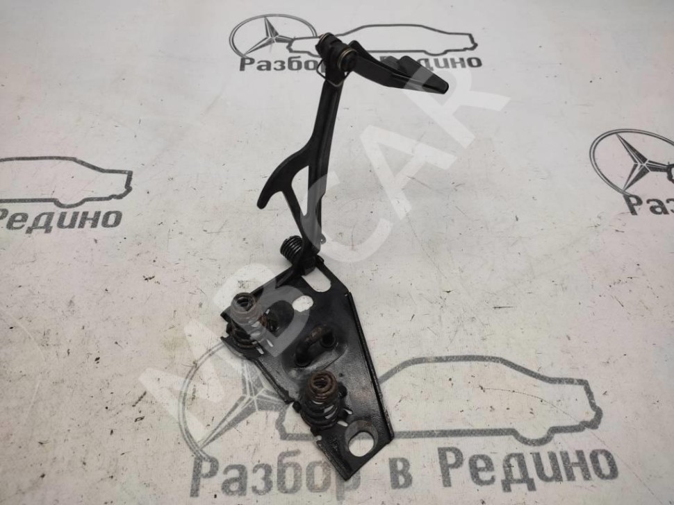 Замок капота MERCEDES-BENZ M-класс W163 рестайлинг (2001 - 2005) фото 1 — Разборка Мерседес
