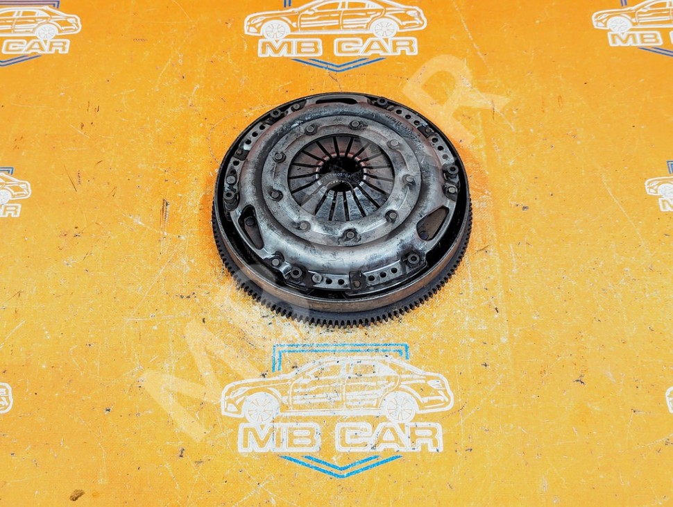 Маховик МКПП MERCEDES-BENZ C-класс W203/S203/CL203 (2000 - 2004) фото 1 &mdash; Разборка Мерседес