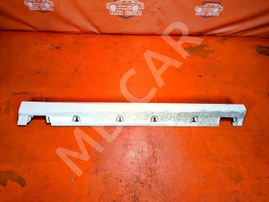 Порог пластиковый правый MERCEDES-BENZ M-класс W166 (2011 - 2015) &mdash; Разборка Мерседес