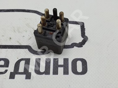 Реле многоцелевое MERCEDES-BENZ W124 W124/S124/C124/A124 (1984 - 1993) — Разборка Мерседес