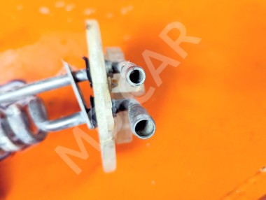 Подогреватель бачка омывателя MERCEDES-BENZ E-класс W124/S124/C124/A124 (1984 - 1997) &mdash; Разборка Мерседес