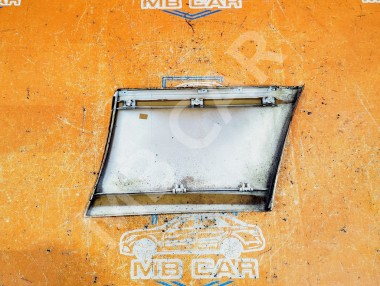 Молдинг крыла левый MERCEDES-BENZ E-класс W124/S124/C124/A124 (1984 - 1997) — Разборка Мерседес