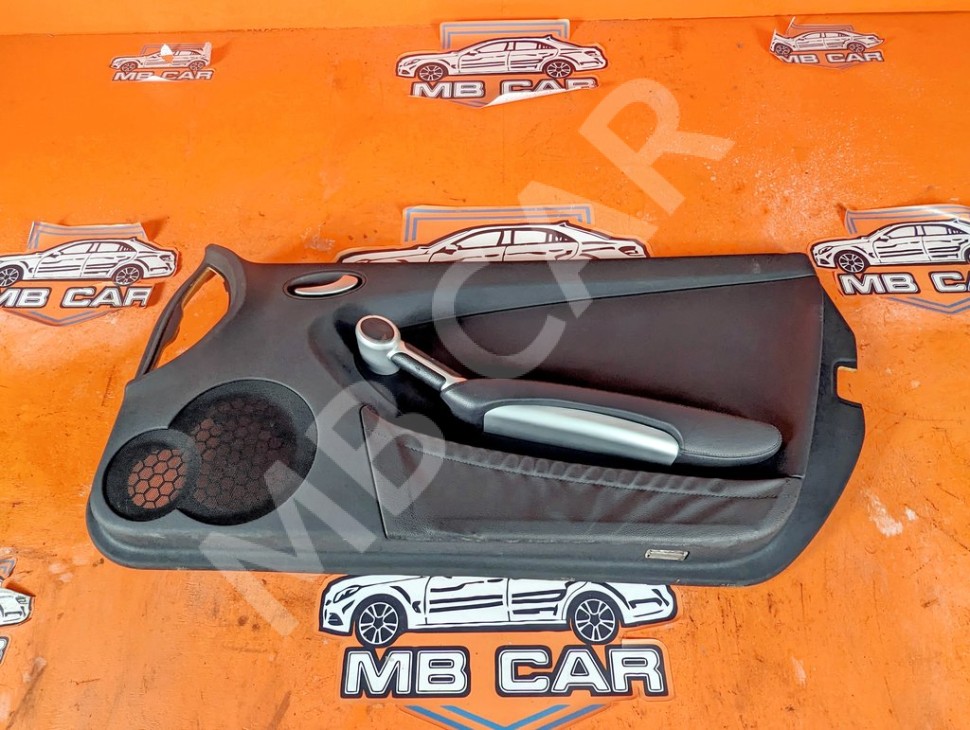 Карта двери передняя правая MERCEDES-BENZ SLK-класс R171 (2004 - 2008) фото 1 &mdash; Разборка Мерседес