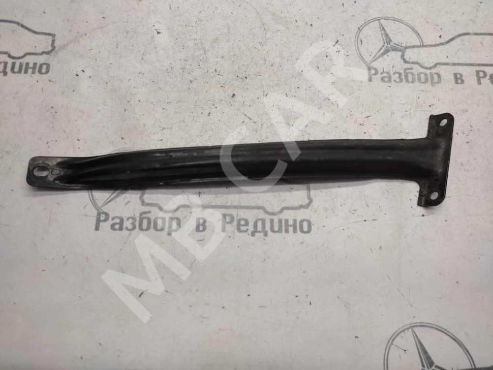 Распорка MERCEDES-BENZ C-класс W205/S205/C205/A205 (2014 - 2018) фото 1 — Разборка Мерседес