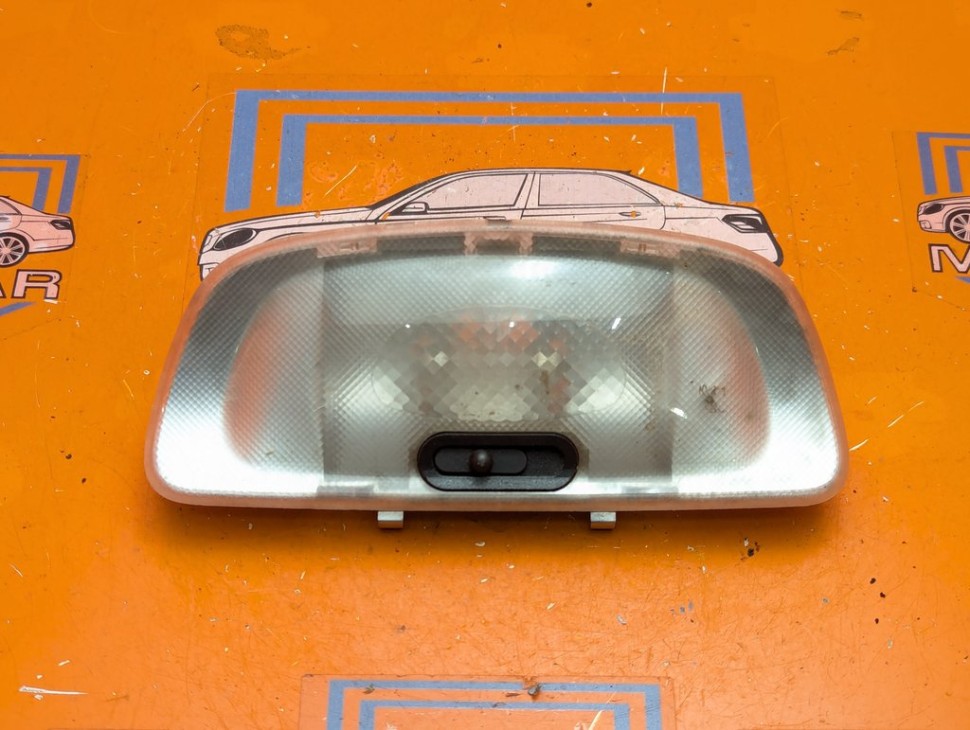 Плафон салона MERCEDES-BENZ V-класс W638/W639 (1996 - 2003) V 220 2.1 D AT (122 л.с.) фото 1 &mdash; Разборка Мерседес