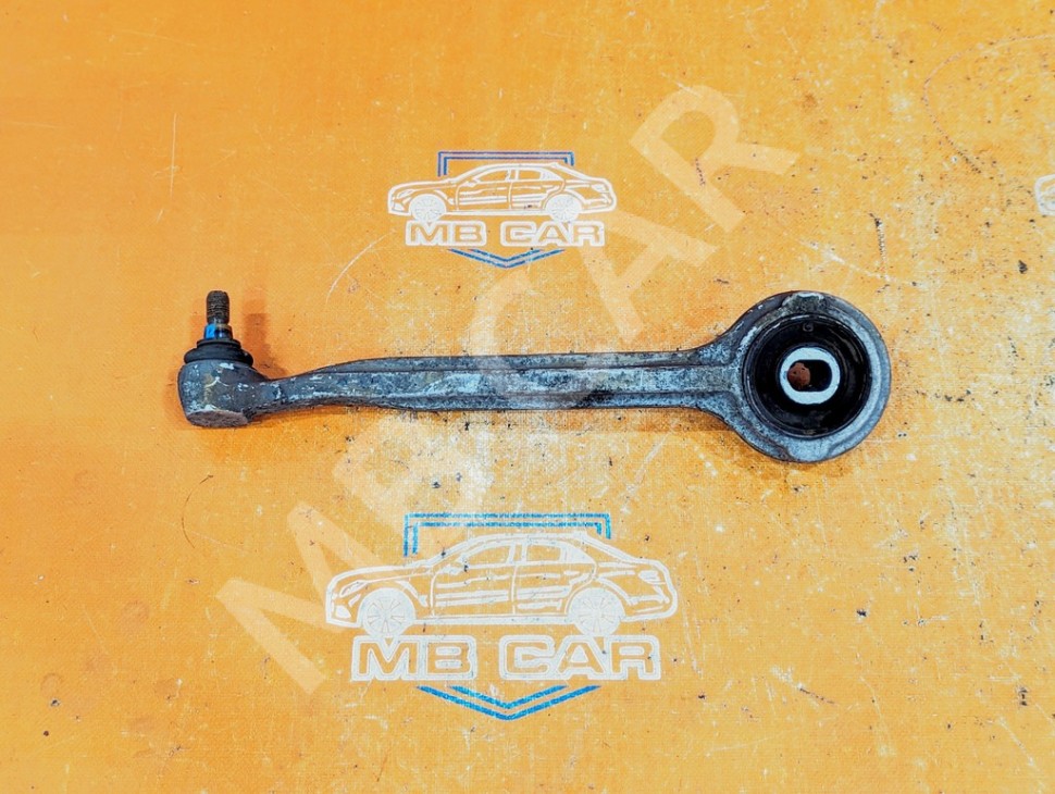 Рычаг передний нижний правый MERCEDES-BENZ C-класс W204/S204 (2006 - 2011) фото 1 — Разборка Мерседес