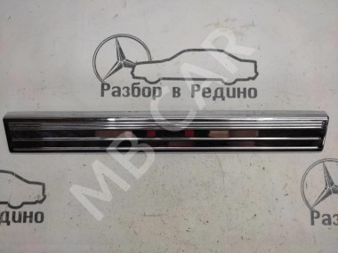 Накладка порога внутренняя MERCEDES-BENZ S-класс W220 рестайлинг (2002 - 2005) — Разборка Мерседес
