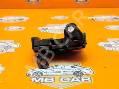 Замок капота MERCEDES-BENZ GLE-класс W166 (2015 - 2018) — Разборка Мерседес