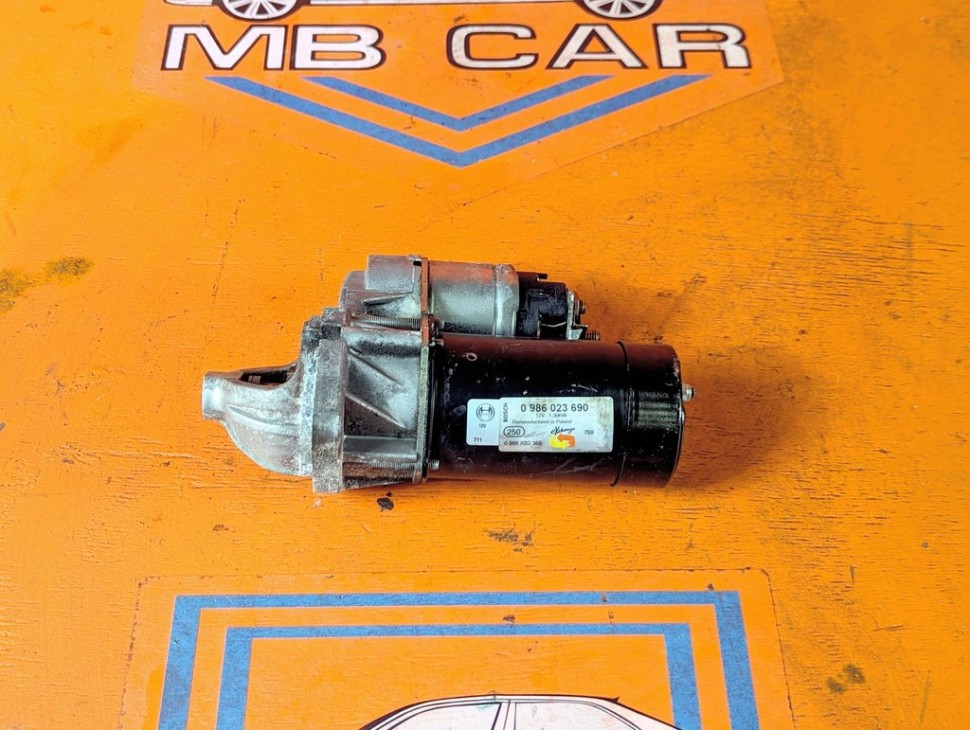 Стартер MERCEDES-BENZ A-класс W168 рестайлинг (2001 - 2004) A 210 2.1 AT (140 л.с.) фото 1 &mdash; Разборка Мерседес