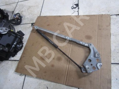 Петля капота MERCEDES-BENZ E-класс W210/S210 рестайлинг (1999 - 2003) — Разборка Мерседес