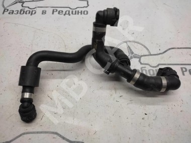 Патрубок ОЖ MERCEDES-BENZ GLC-класс X253 (2015 - 2019) — Разборка Мерседес