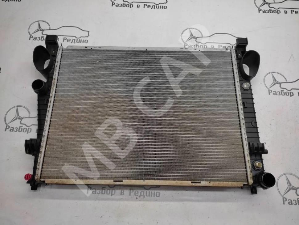 Радиатор MERCEDES-BENZ SL-класс R230 (2001 - 2006) фото 1 &mdash; Разборка Мерседес