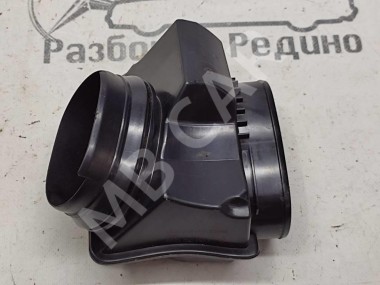 Патрубок воздушный MERCEDES-BENZ E-класс W213/S213/C238/A238 (2016 - 2021) — Разборка Мерседес