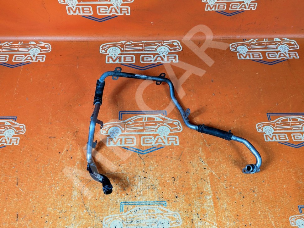 Трубка ОЖ MERCEDES-BENZ A-класс AMG W176 (2013 - 2015) фото 1 &mdash; Разборка Мерседес