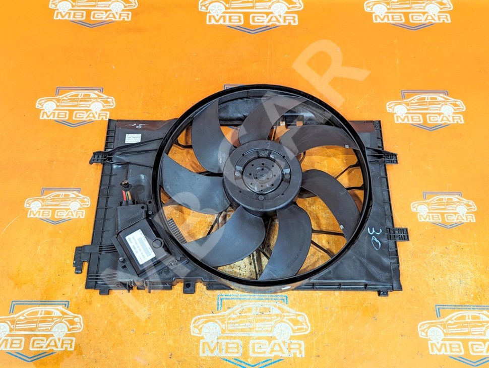 Вентилятор основной MERCEDES-BENZ C-класс W203/S203/CL203 (2000 - 2004) фото 1 — Разборка Мерседес