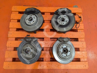 Комплект тормозов MERCEDES-BENZ M-класс AMG — Разборка Мерседес