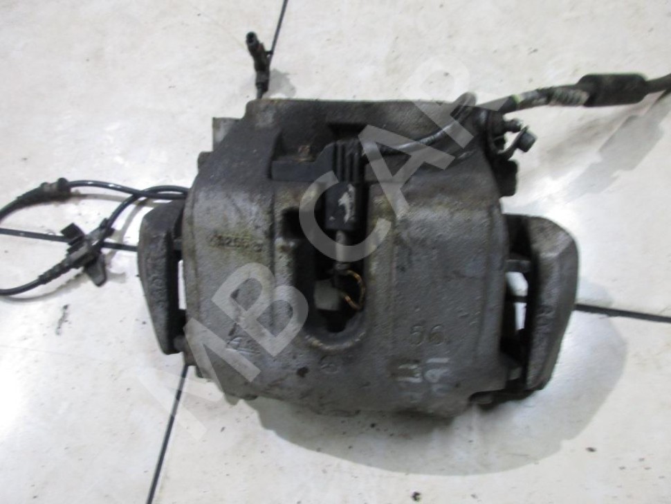 Суппорт передний правый MERCEDES-BENZ M-класс W164 (2005 - 2008) фото 1 &mdash; Разборка Мерседес