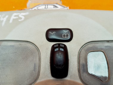 Плафон салона MERCEDES-BENZ A-класс W168 рестайлинг (2001 - 2004) A 170 1.7 AT (95 л.с.) &mdash; Разборка Мерседес
