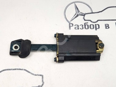 Ограничитель двери MERCEDES-BENZ E-класс W210/S210 (1995 - 1999) — Разборка Мерседес