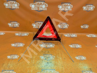 Знак аварийной остановки MERCEDES-BENZ M-класс W163 рестайлинг (2001 - 2005) — Разборка Мерседес