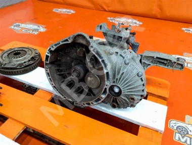 МКПП в сборе MERCEDES-BENZ VANEO W414 (2001 - 2005) — Разборка Мерседес